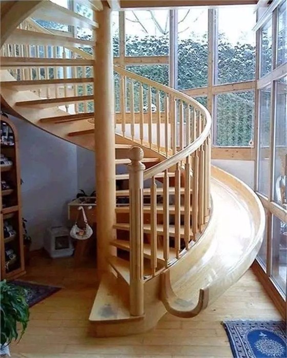 童趣的楼梯